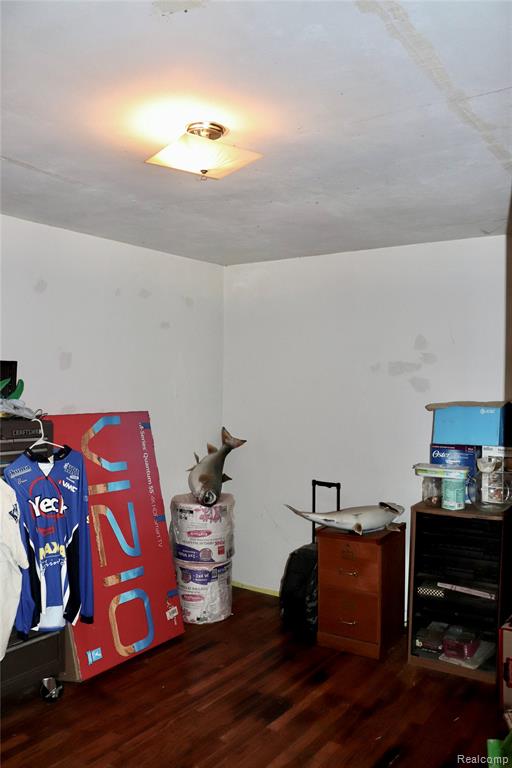 1029 Adams Road Burton, MI 48509 - Photo 12 of 16 Gallery Image 12