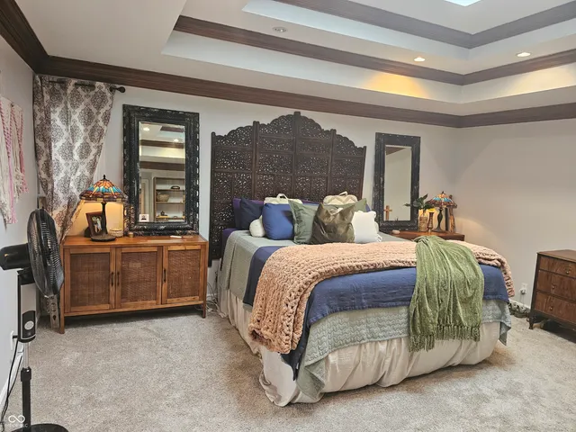 $998,000 | 8423 Mud Creek Road, Indianapolis, IN 46256