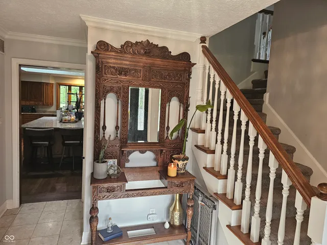 $998,000 | 8423 Mud Creek Road, Indianapolis, IN 46256