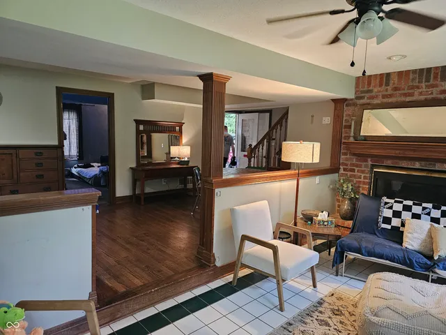 $998,000 | 8423 Mud Creek Road, Indianapolis, IN 46256
