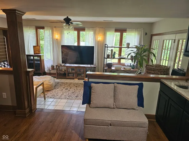 $998,000 | 8423 Mud Creek Road, Indianapolis, IN 46256