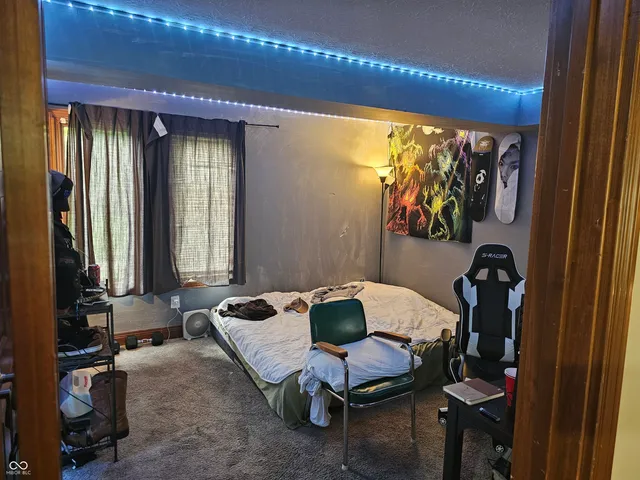 $998,000 | 8423 Mud Creek Road, Indianapolis, IN 46256