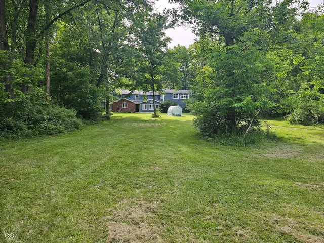 $998,000 | 8423 Mud Creek Road, Indianapolis, IN 46256