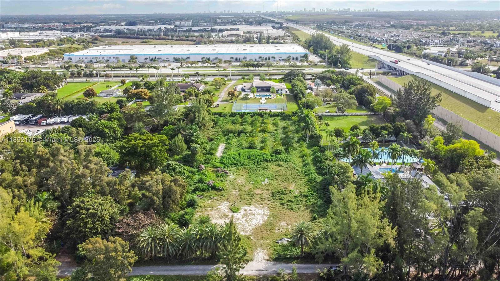 4001 Southwest 126th Avenue Miramar, FL 33027 - Photo 7 of 16 a view of a city