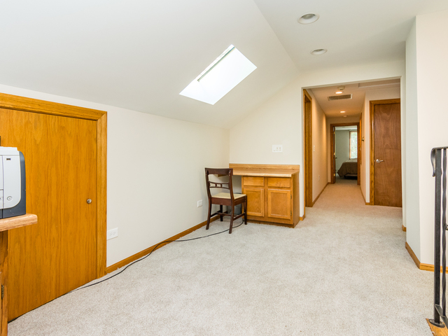 176 Woodside Road Riverside, IL 60546 - Photo 32 of 44