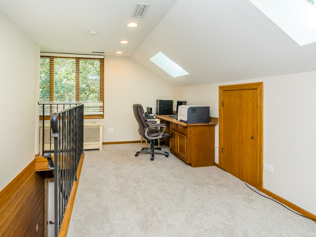 176 Woodside Road Riverside, IL 60546 - Photo 33 of 44