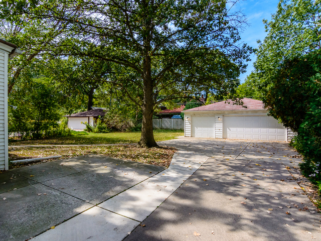 176 Woodside Road Riverside, IL 60546 - Photo 41 of 44