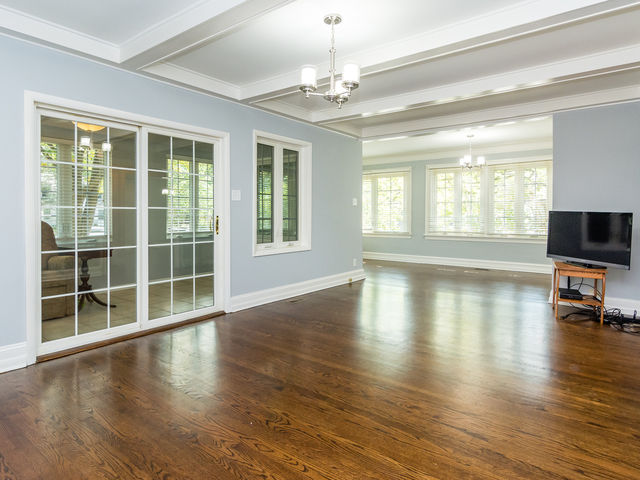 176 Woodside Road Riverside, IL 60546 - Photo 10 of 44