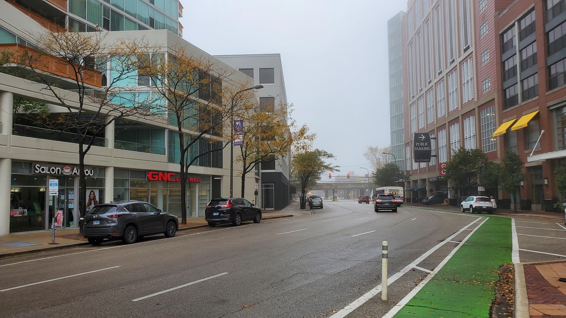 812 Davis Street Evanston, IL 60201 - Photo 5 of 14 a view of a street with cars