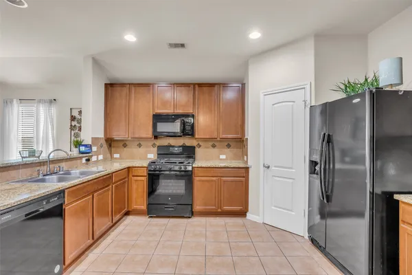 $299,000 | 28614 Lockeridge Farms Drive, Spring, TX 77386