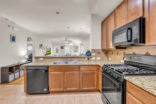 $299,000 | 28614 Lockeridge Farms Drive, Spring, TX 77386