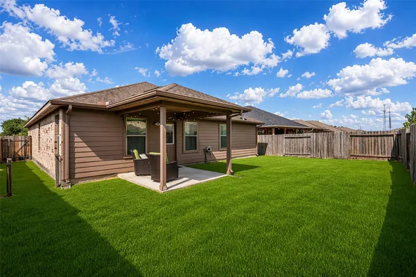 $299,000 | 28614 Lockeridge Farms Drive, Spring, TX 77386