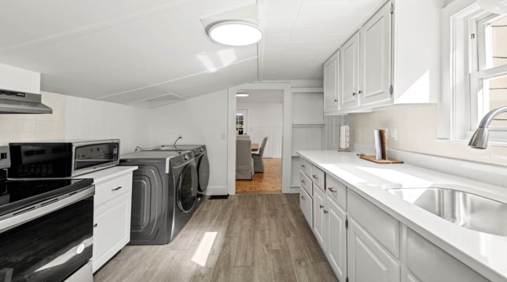 150 Bass Point Road, Unit 2 Nahant, MA 01908 - Photo 8 of 15 Gallery Image 8