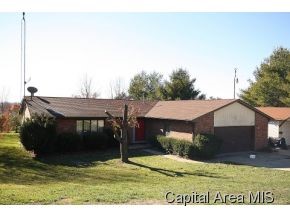 6348 Country Trail Rochester, IL 62563 - Photo 1 of 21