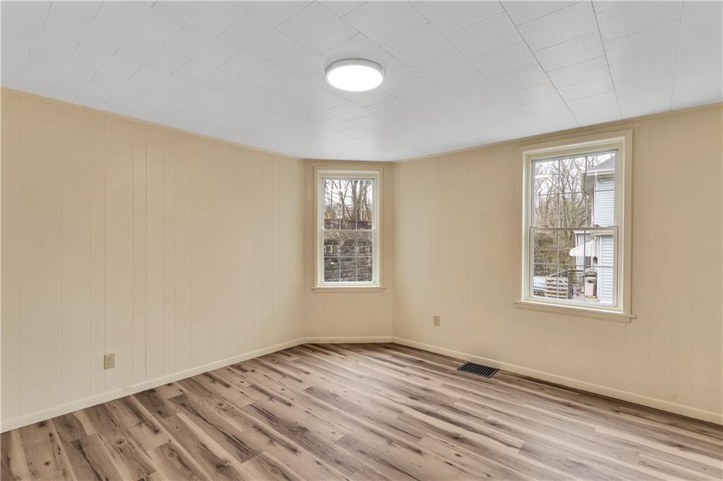 10 Clark Street Greensburg, PA 15601 - Photo 12 of 30