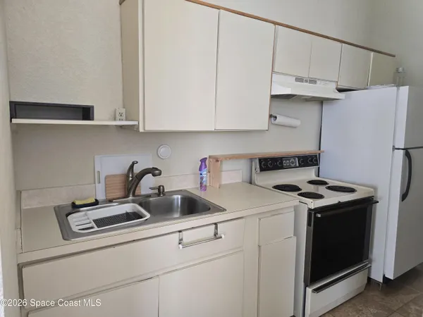 $1,300 | 1780 Manta Bay Street, Merritt Island, FL 32952