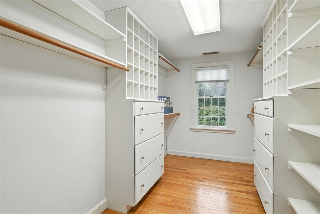 124 Longfellow Drive Longmeadow, MA 01106 - Photo 22 of 41