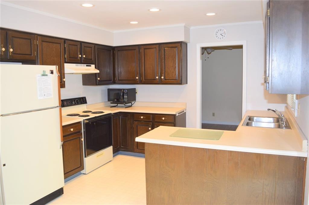 708 Canyon Road Indianapolis, IN 46217 - Photo 15 of 24 Gallery Image 15