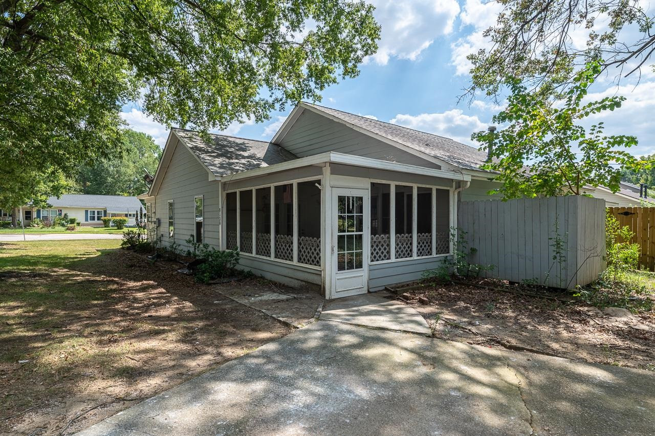3120 Quinley Place Raleigh, NC 27604 - Photo 3 of 18 Photo 3