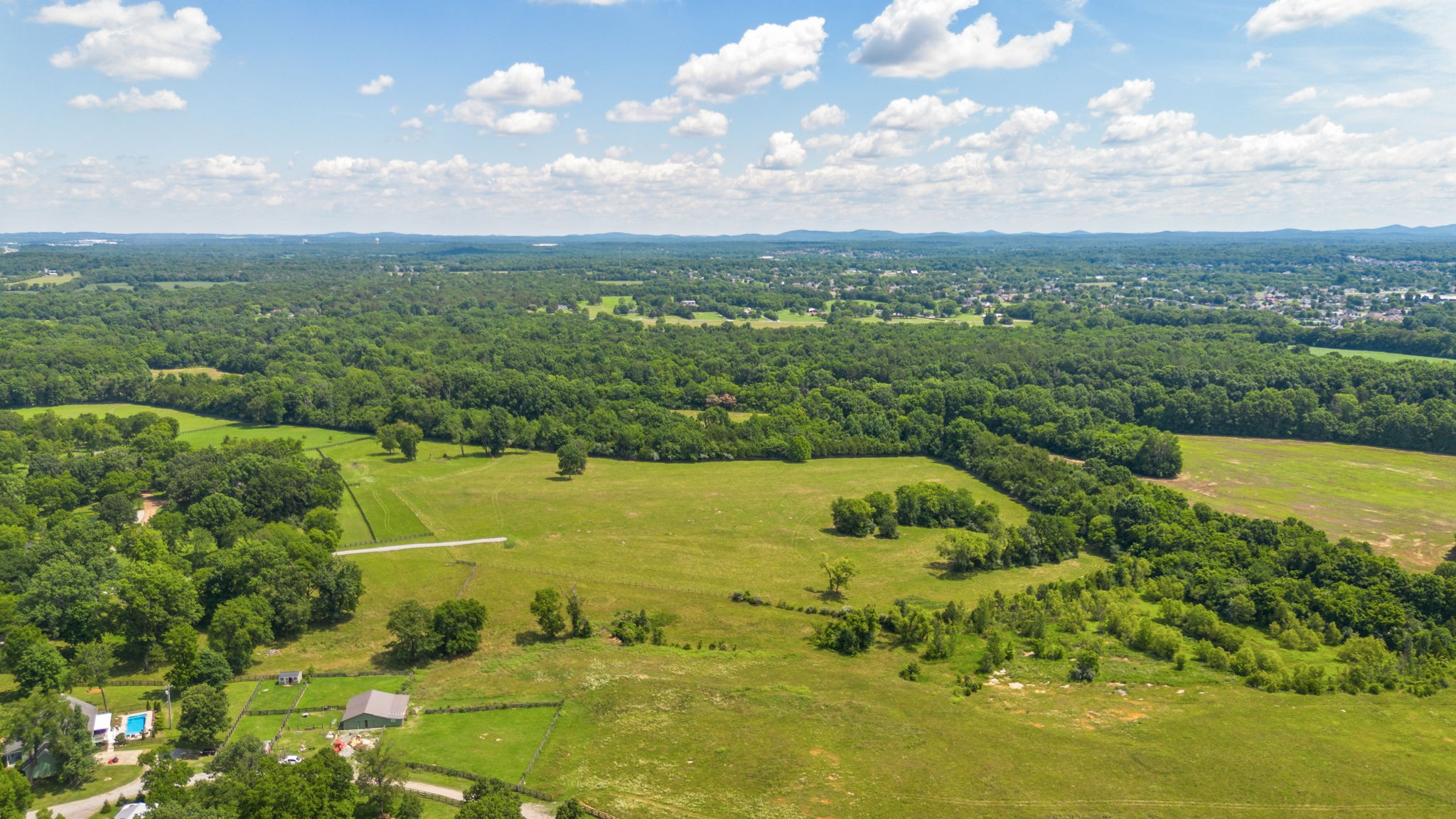 4284 Central Valley Road Murfreesboro, TN 37129 - Photo 33 of 54 Gallery Image 33
