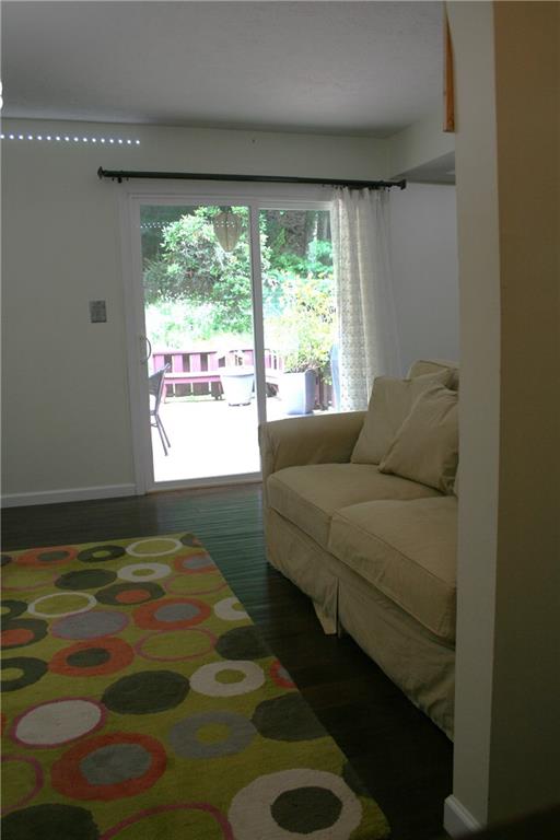 178 Old English Road Pittsburgh, PA 15237 - Photo 6 of 29