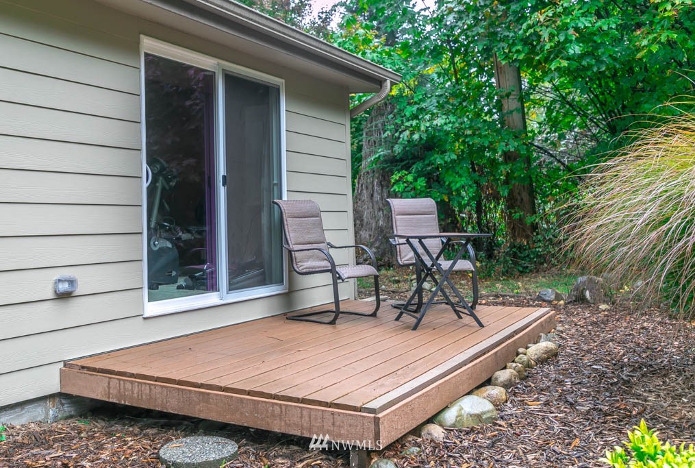 12220 Upper Preston Road Southeast Issaquah, WA 98027 - Photo 12 of 22 Gallery Image 12