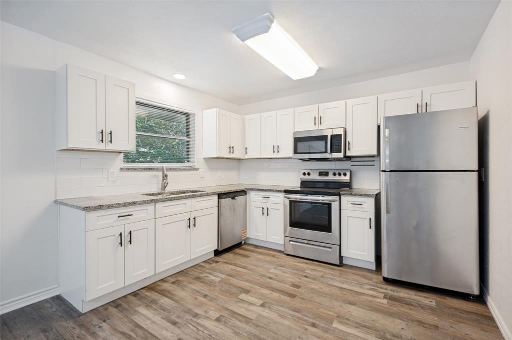 706 Goodyear Street Irving, TX 75062 - Photo 10 of 24