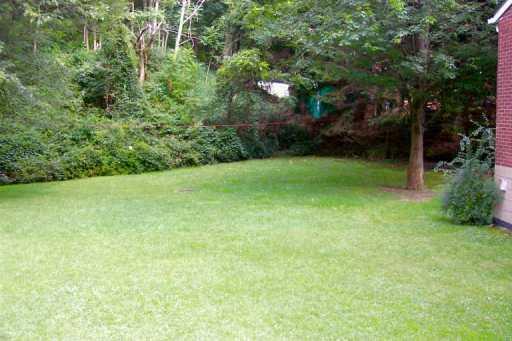 602 Filmore Road Forest Hills, PA 15221 - Photo 7 of 8 View.