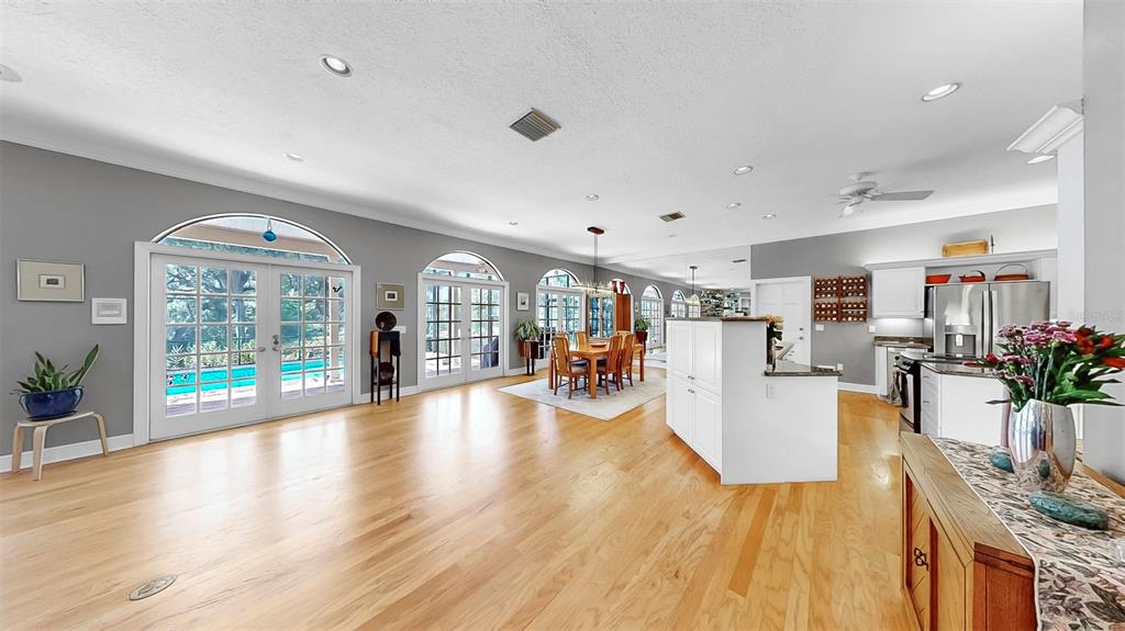 1141 Myrtle Road Valrico, FL 33596 - Photo 21 of 96