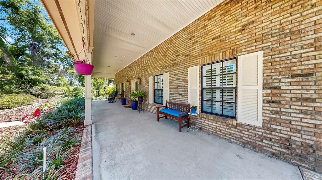 1141 Myrtle Road Valrico, FL 33596 - Photo 7 of 96