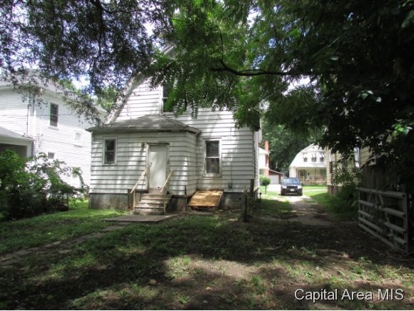 1425 Carolina Avenue Springfield, IL 62702 - Photo 2 of 17 Gallery Image 2