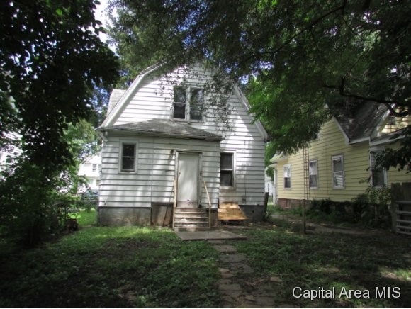 1425 Carolina Avenue Springfield, IL 62702 - Photo 3 of 17 Gallery Image 3