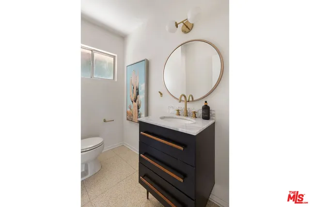 $1,499,000 | 702 Cavanagh Road, Glendale, CA 91207