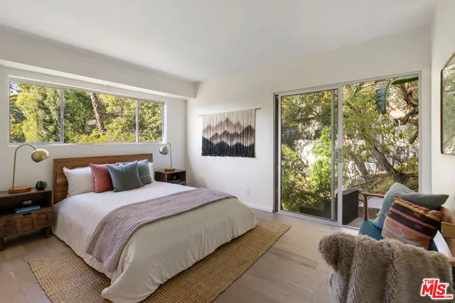 $1,499,000 | 702 Cavanagh Road, Glendale, CA 91207