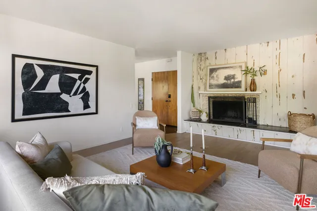 $1,499,000 | 702 Cavanagh Road, Glendale, CA 91207