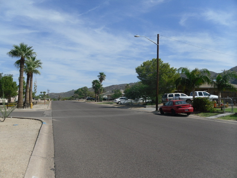 202 West Piedmont Road Phoenix, AZ 85041 - Photo 5 of 33 SAM_9143