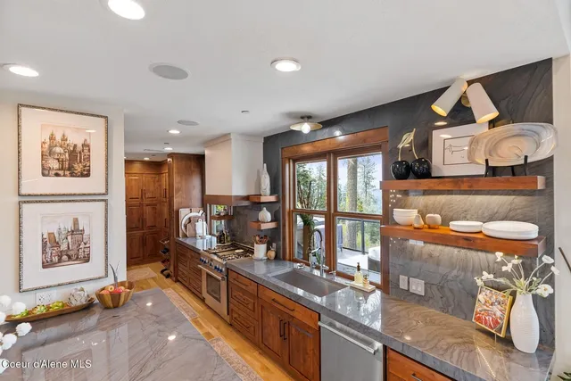 $1,799,000 | 3631 East Sky Harbor Drive, Coeur D'Alene, ID 83814