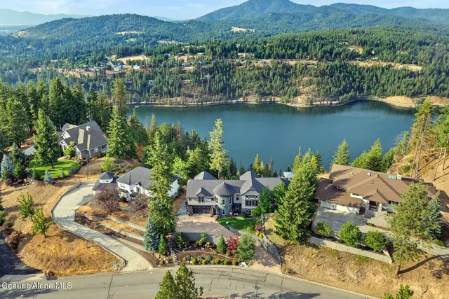 $1,799,000 | 3631 East Sky Harbor Drive, Coeur D'Alene, ID 83814
