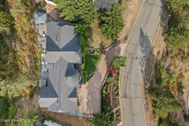 $1,799,000 | 3631 East Sky Harbor Drive, Coeur D'Alene, ID 83814