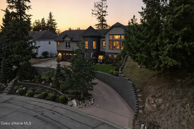 $1,799,000 | 3631 East Sky Harbor Drive, Coeur D'Alene, ID 83814