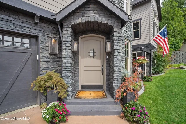 $1,799,000 | 3631 East Sky Harbor Drive, Coeur D'Alene, ID 83814