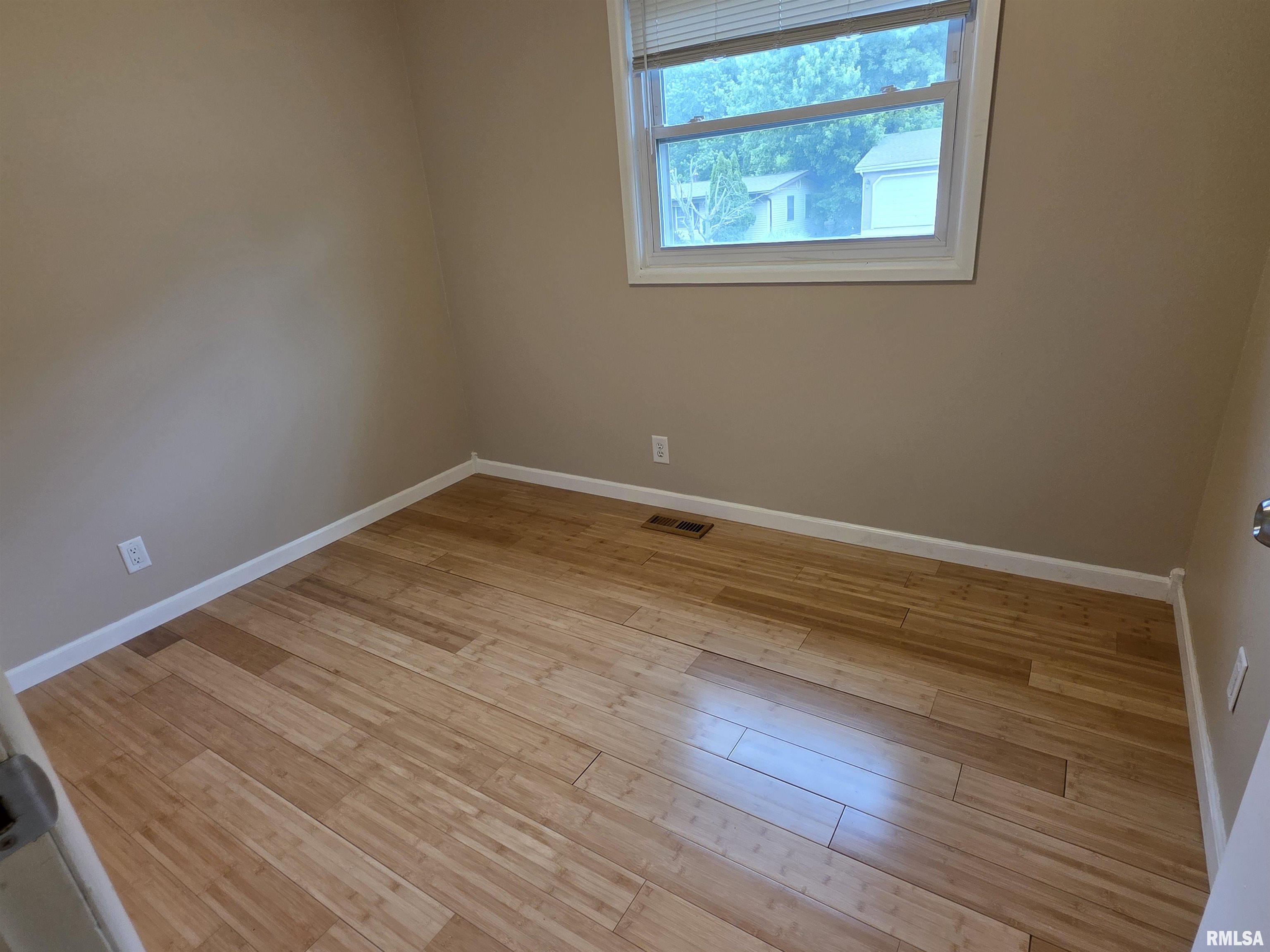 233 Briargate Road Washington, IL 61571 - Photo 23 of 34