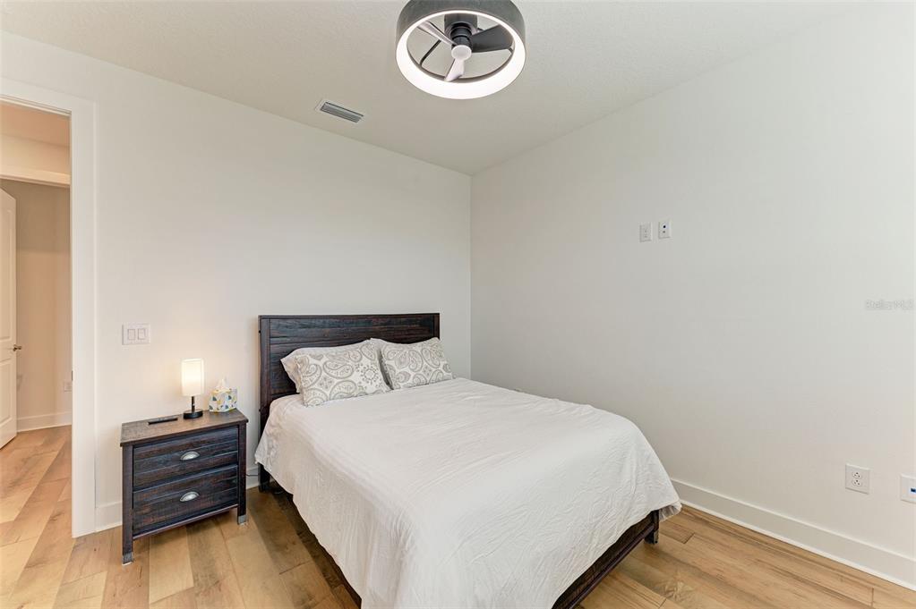 18530 Midsummer Place Venice, FL 34293 - Photo 26 of 99 Gallery Image 26