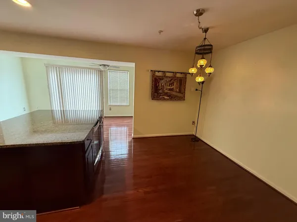 $3,100 | 7211 Maidstone Place, Unit 201, Elkridge, MD 21075