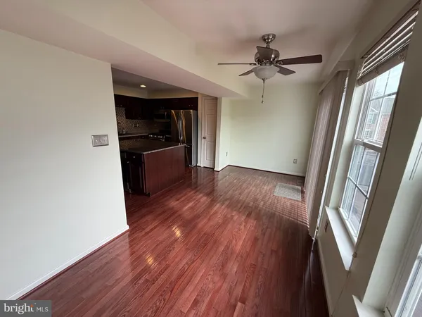 $3,100 | 7211 Maidstone Place, Unit 201, Elkridge, MD 21075