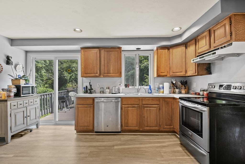 47 Buffum Road Charlton, MA 01507 - Photo 14 of 36 Gallery Image 14
