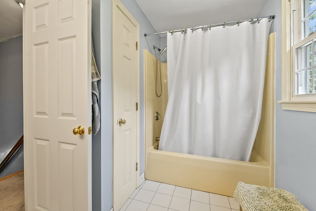 47 Buffum Road Charlton, MA 01507 - Photo 19 of 36 Gallery Image 19