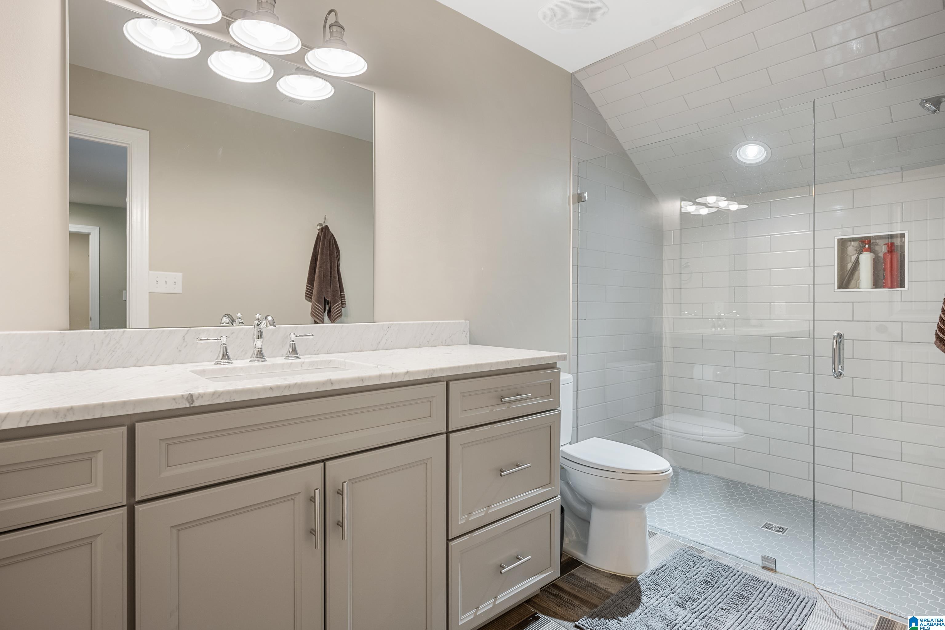 3653 Crestside Road Birmingham, AL 35223 - Photo 32 of 47