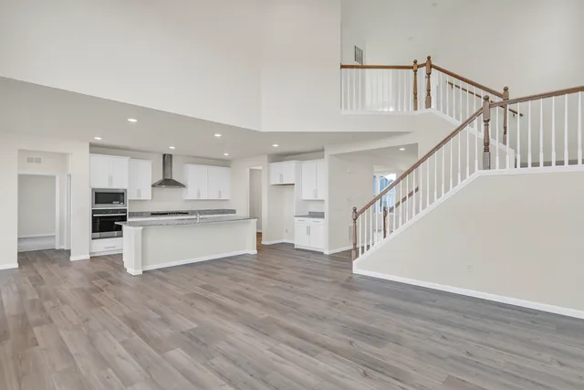 $5,500 | 668 Branson Drive, Batavia, IL 60510