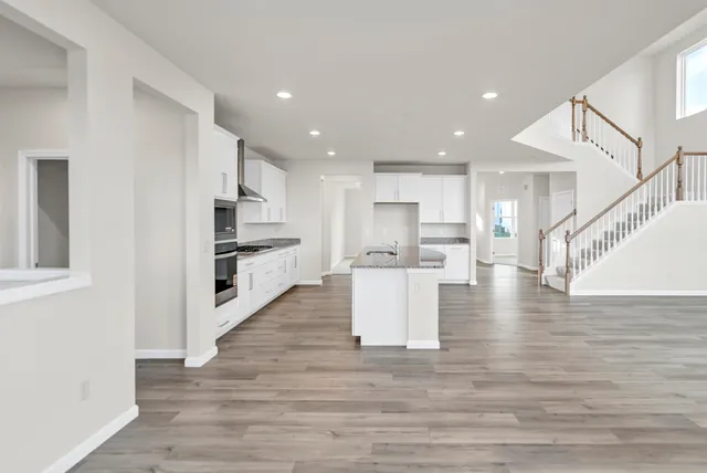 $5,500 | 668 Branson Drive, Batavia, IL 60510